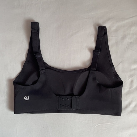 Lululemon black sports bra - Picture 3 of 7